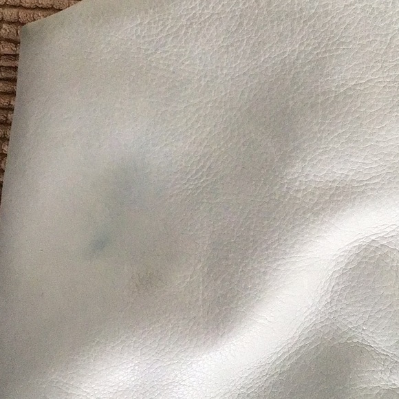 👄Kooba white shoulder bag💋💋💋 - Picture 4 of 6